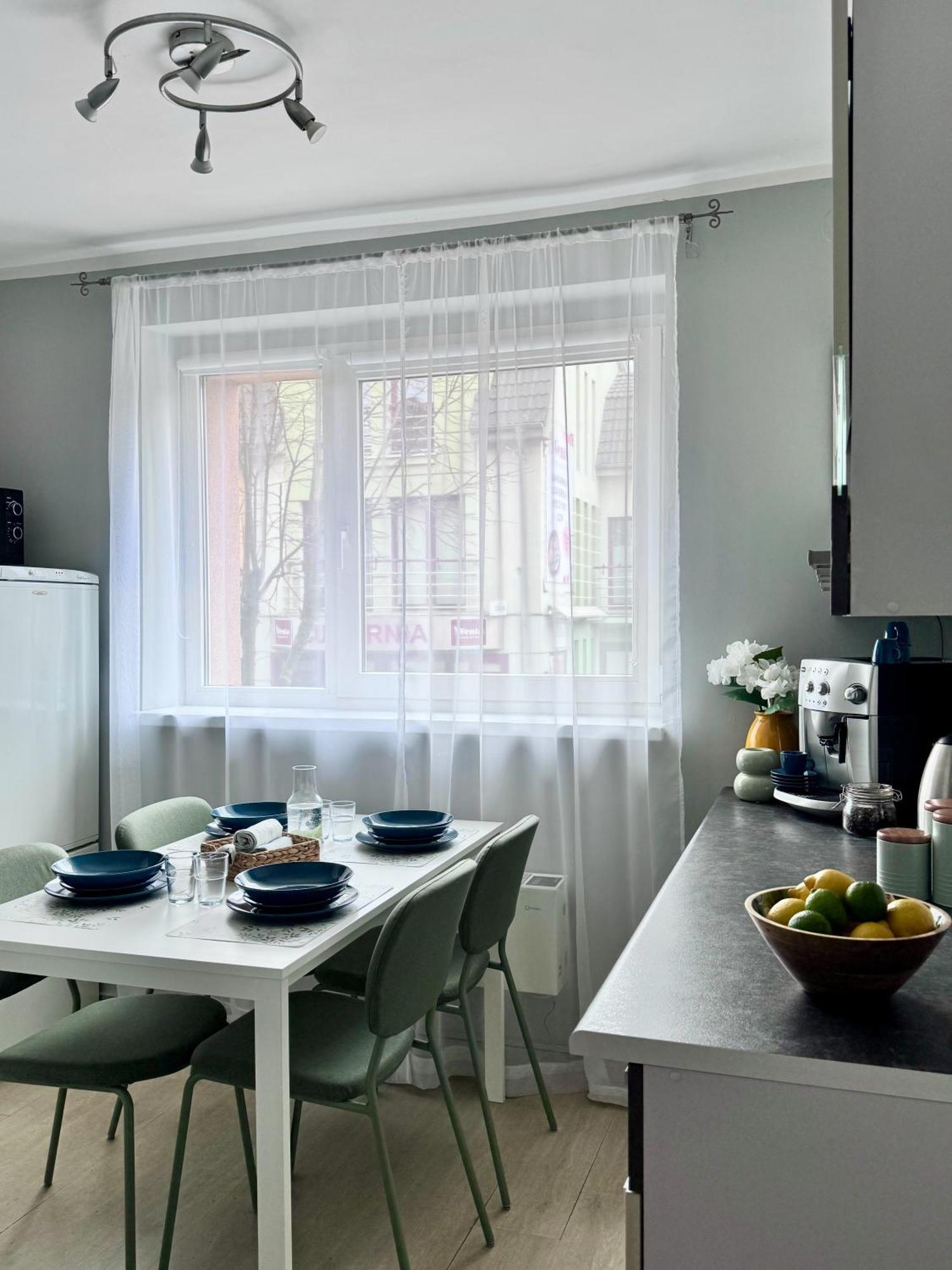 Apartament W Centrum Leby Zofia Леба Экстерьер фото